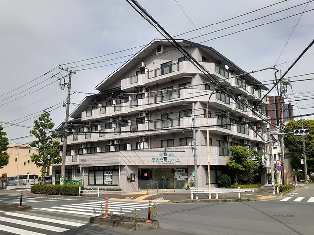 建物外観　外はこのようになっています