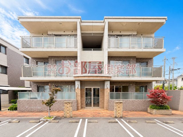 建物外観　きれいな外観です
