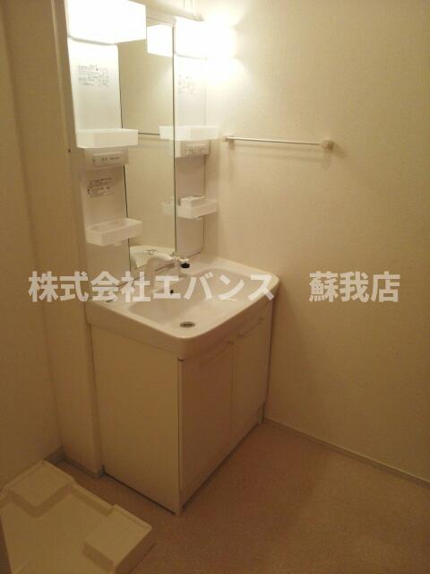 洗面設備　洗面所です