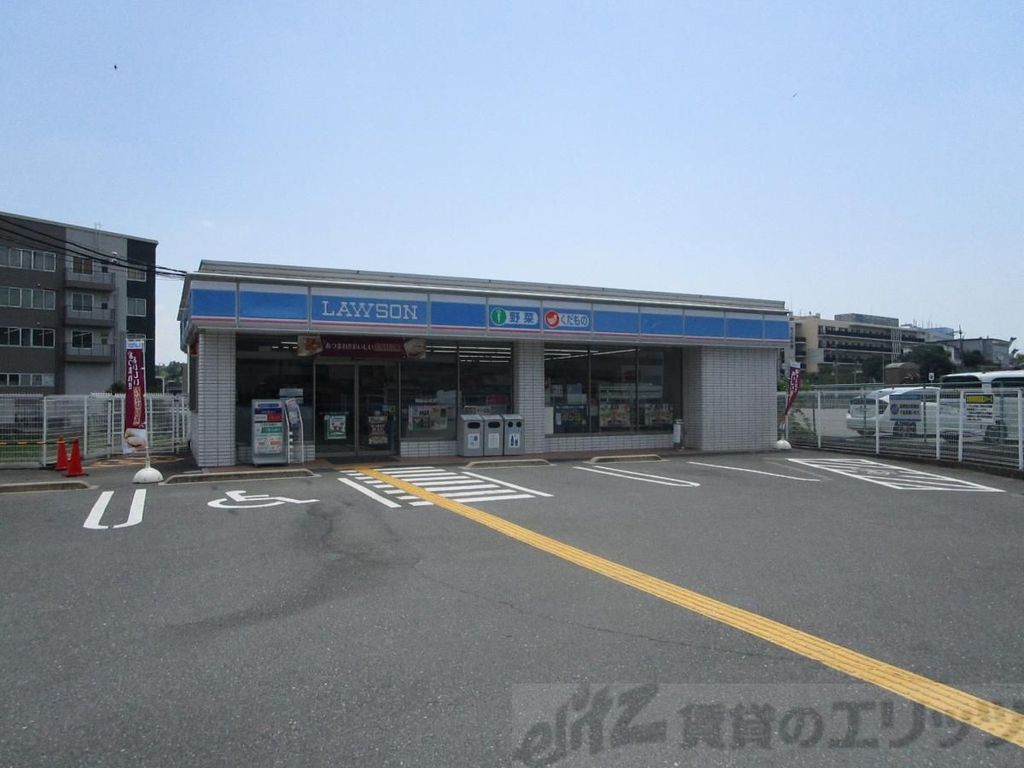 コンビニ　ローソン茨木豊川三丁目店（コンビニ）まで430m