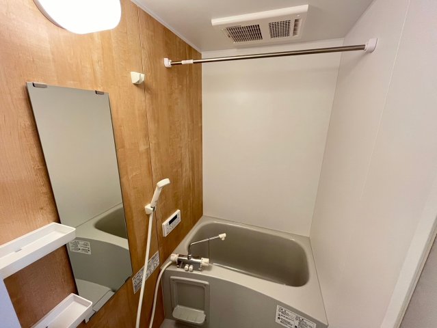 バス・シャワールーム　同施工会社施工物件の参考写真になります※現況優先