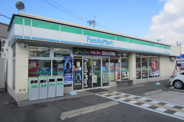 コンビニ　ファミリーマート 貝塚二色の浜店（コンビニ）まで80m