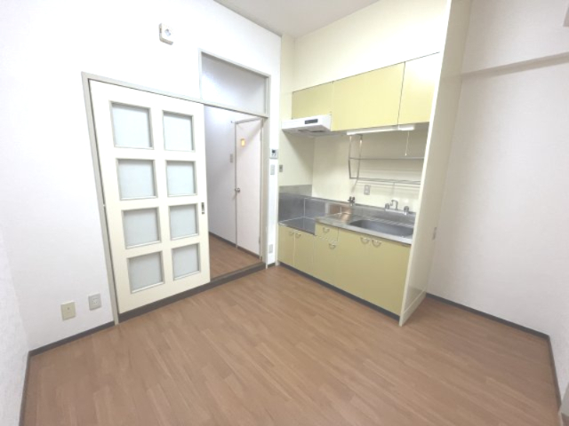 居室・リビング　ダイニングキッチンです