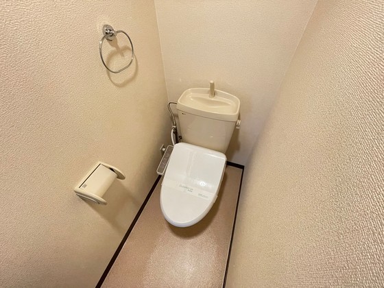 トイレ　※別部屋の写真です