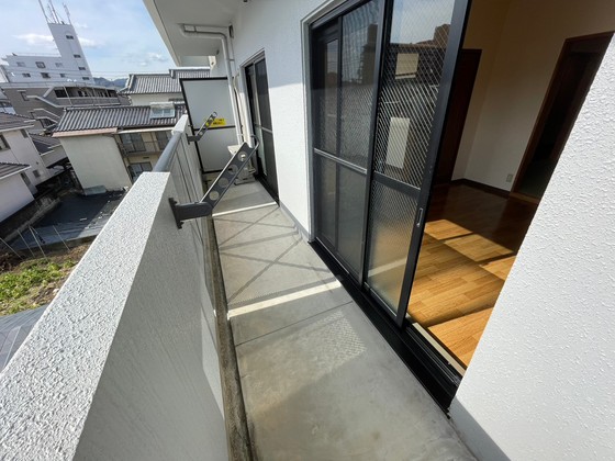 バルコニー　※別部屋の写真です