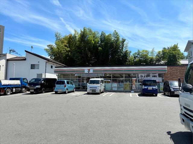 その他　セブンイレブン熊本健軍4丁目店（その他）まで626m
