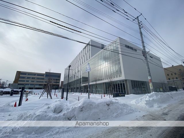 大学・短大　札幌学院大学 新札幌キャンパス（大学・短大）まで198m