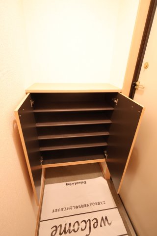 収納　シューズボックス