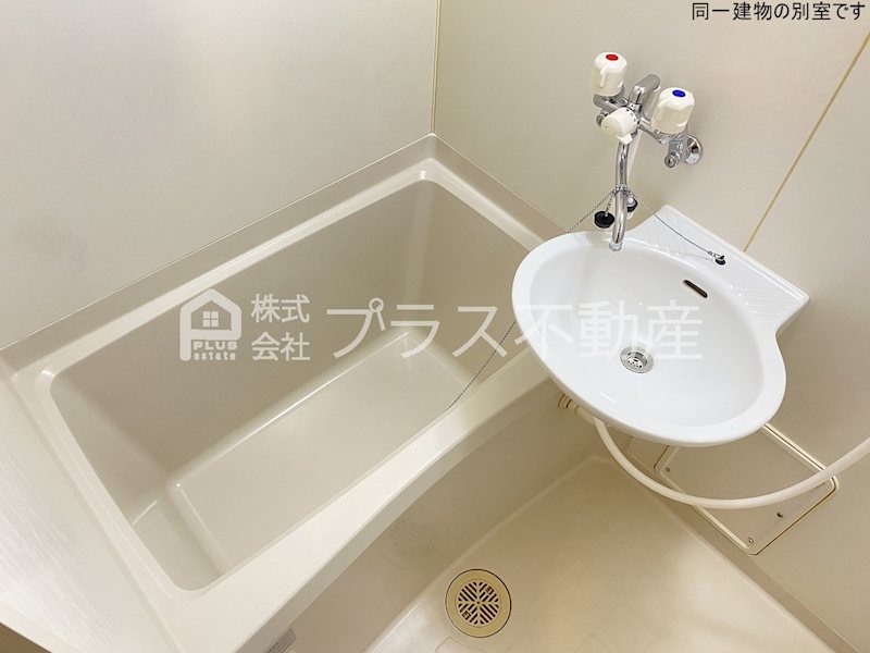 バス・シャワールーム　設備・仕様は号室により異なる為、現況を優先致します。