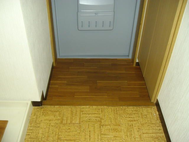 クレール小林の玄関写真