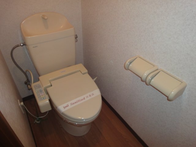トイレ　トイレ