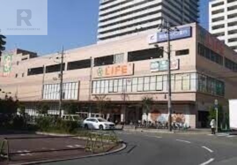 スーパー　ライフ香里園店（スーパー）まで554m