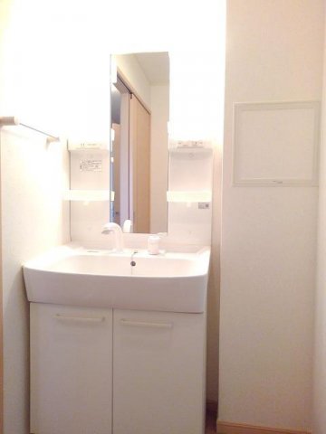 洗面設備　忙しい朝には欠かせない洗面所です