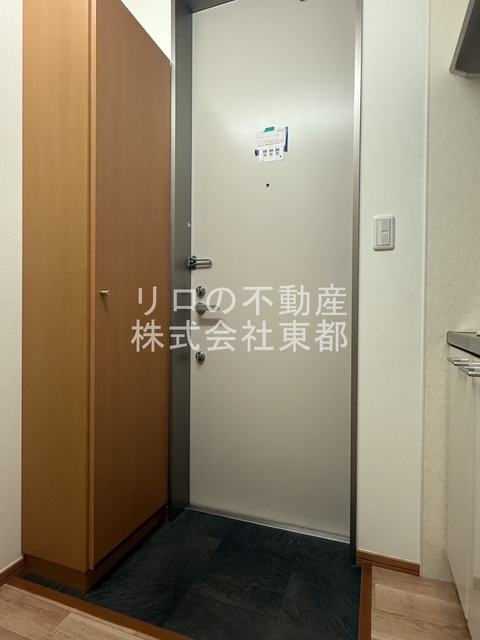 吉祥寺アパートメントの玄関写真