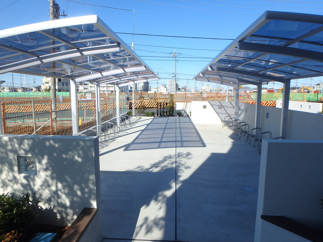 駐車場　駐輪場