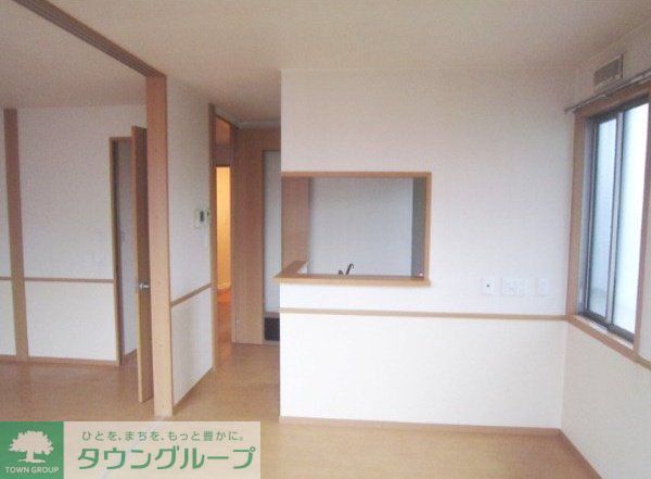 居室・リビング　お問合せはタウンハウジングまで！※現地待合わせ相談可能