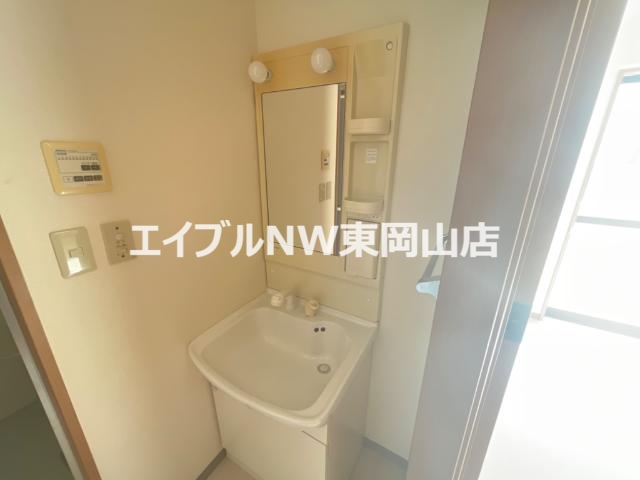 洗面設備　洗髪洗面化粧台