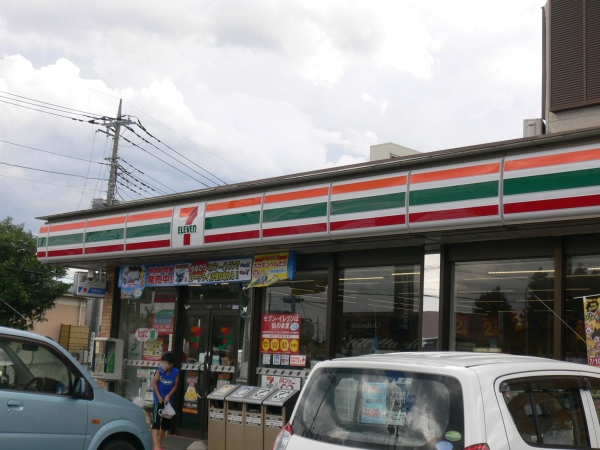コンビニ　セブンイレブン勝田東石川店（コンビニ）まで476m