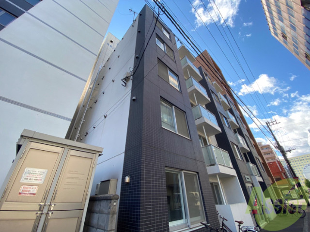 建物外観　札幌市中央区南２条西「レジデンス大通公園」
