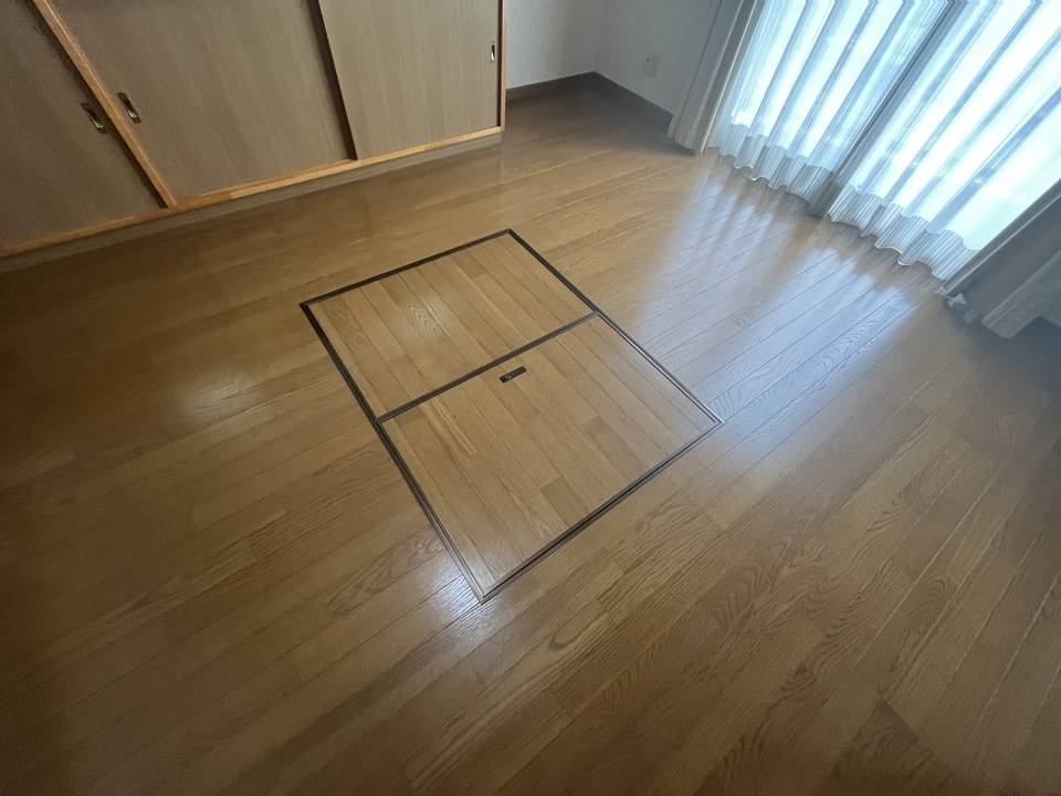 収納　床下収納
