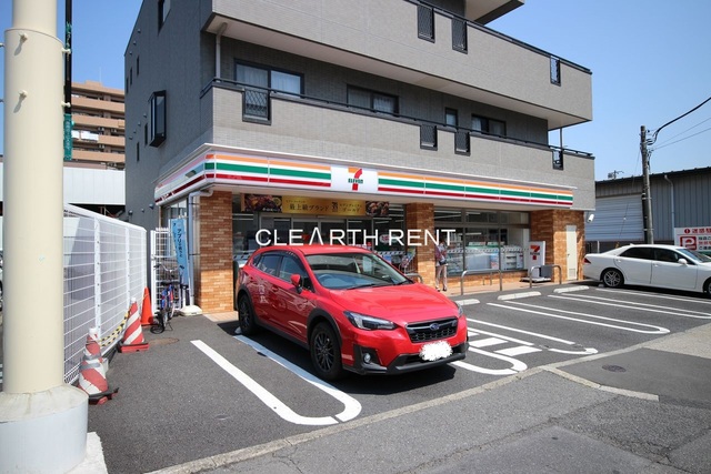 コンビニ　セブンイレブン 江東枝川店（コンビニ）まで385m