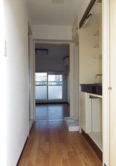 エストール椎名町の玄関写真