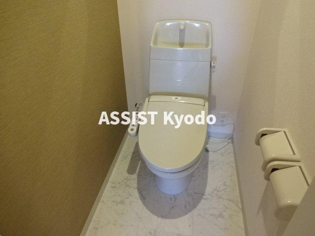 フォレスト成城のトイレ写真