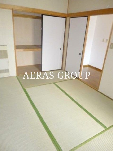 相鉄本線 和田町駅 バス乗車時間：15分 最寄りバス停で下車 徒歩2分 3階建 築32年の内装写真