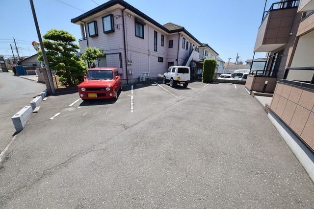 その他　駐車場（その他）まで5m
