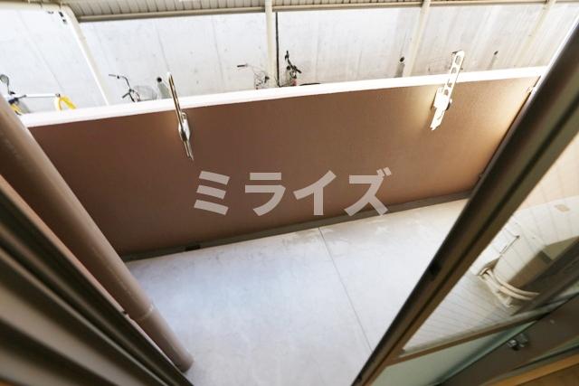 ＪＲ東海道本線 千里丘駅 徒歩14分 3階建 築23年の内装写真