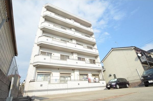 近鉄名古屋線 伏屋駅 徒歩24分 5階建 築21年の外観写真