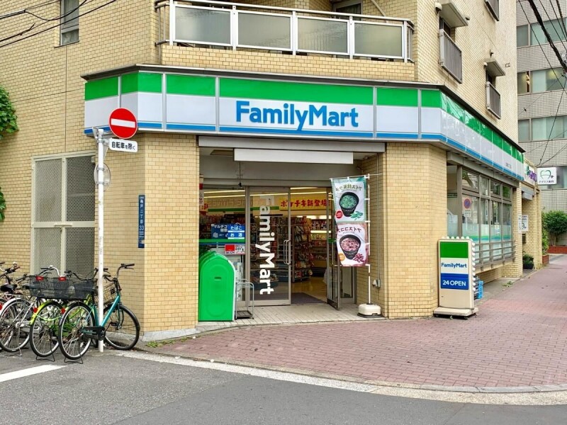 コンビニ　ファミリーマート江東亀戸二丁目店（コンビニ）まで475m