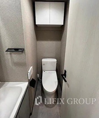 ブルーライン 吉野町駅 徒歩3分 10階建 築2年のトイレ写真