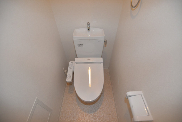 トイレ　清潔感のあるトイレです