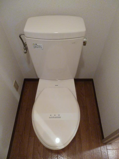 トイレ　バス・トイレ独立タイプ！（写真：同物件他室）
