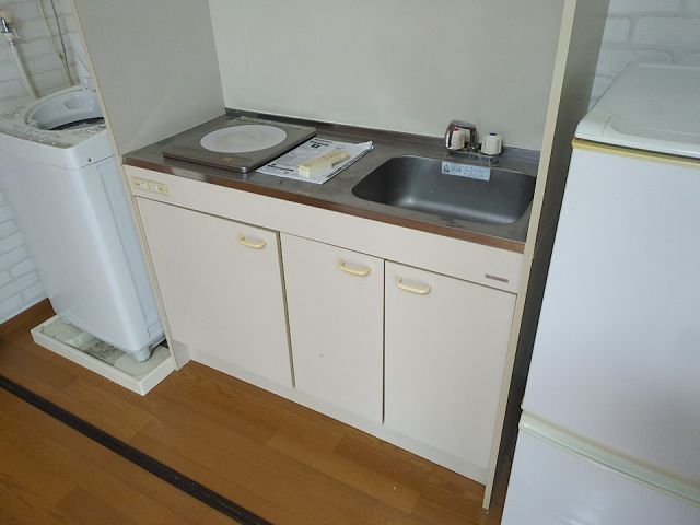 プティメゾンクールのキッチン写真