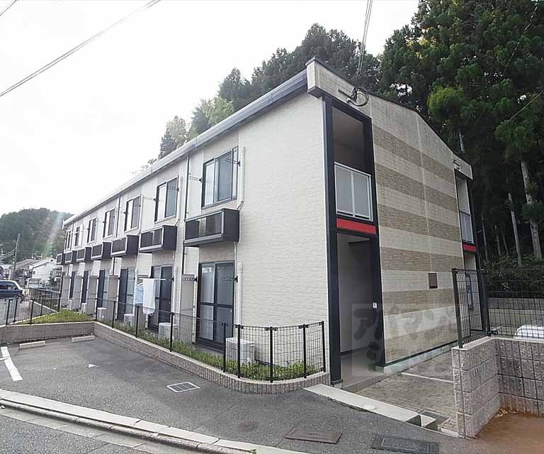レオパレス氷室の外観写真