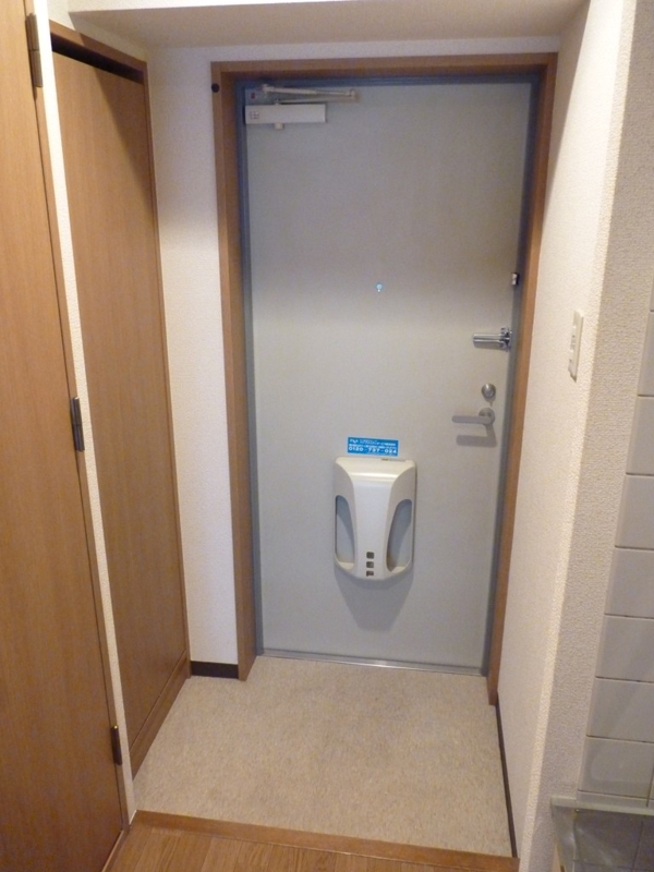 グランディール阪南町III番館の玄関写真