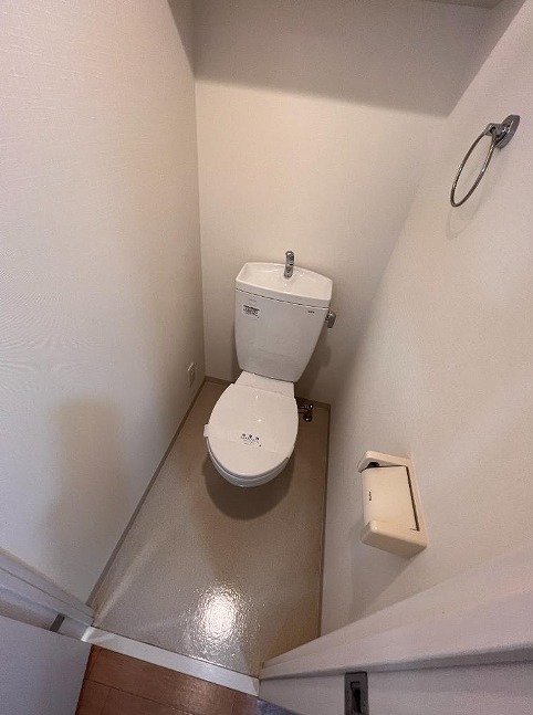 プレミアムコート天神橋∞のトイレ写真