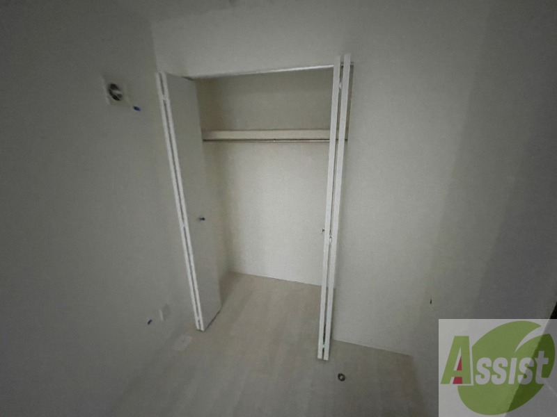 収納　寝室の収納です。部屋がすっきり片付きます。