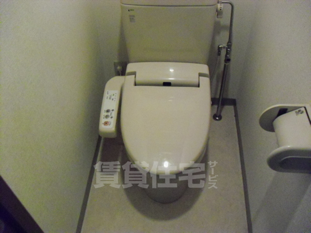 広島電鉄本線 十日市町駅 徒歩3分 11階建 築20年のトイレ写真