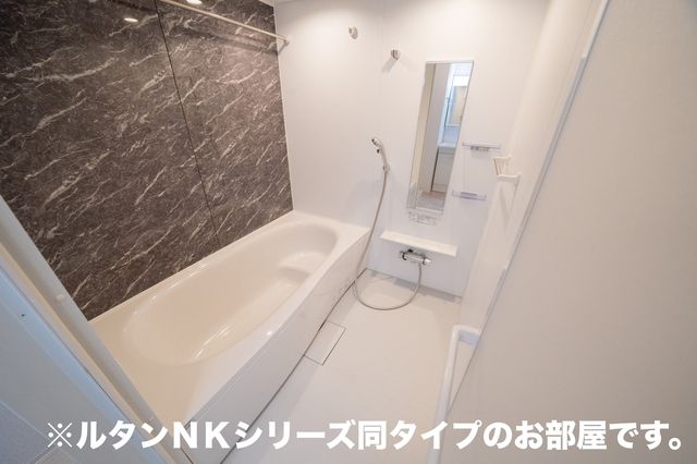 ＪＲ東海道本線 藤枝駅 徒歩23分 2階建 新築の風呂写真