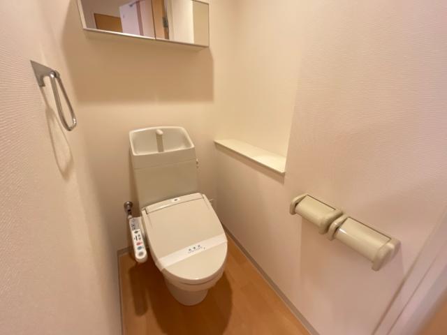 トイレ　シャワー付トイレ