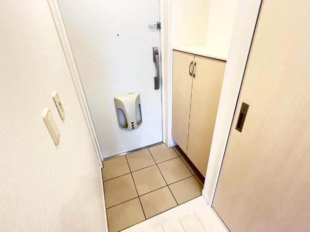 玄関　玄関
