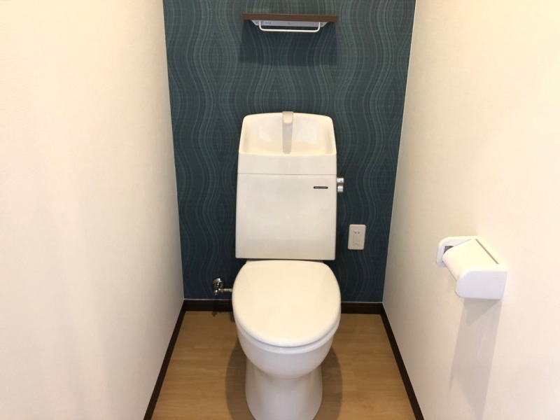 トイレ　※別部屋の参考写真となります。