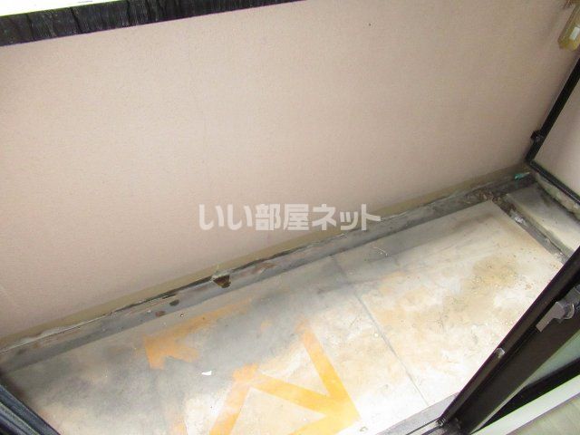近鉄けいはんな線 荒本駅 徒歩13分 7階建 築29年の内装写真