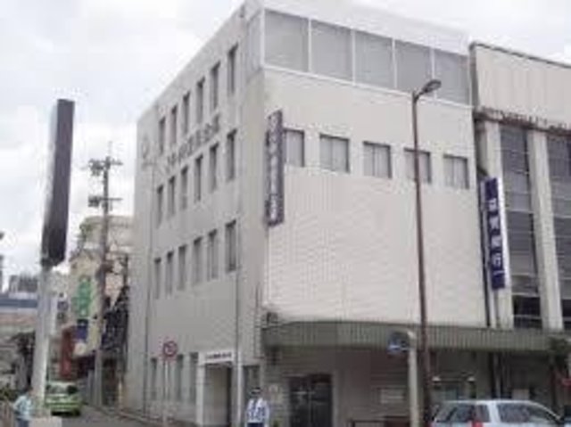 銀行　京都中央信用金庫北烏丸支店（銀行）まで712m