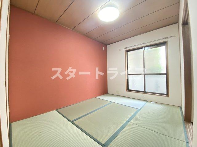 地下鉄御堂筋線 西中島南方駅 徒歩10分 3階建 築32年のその他写真