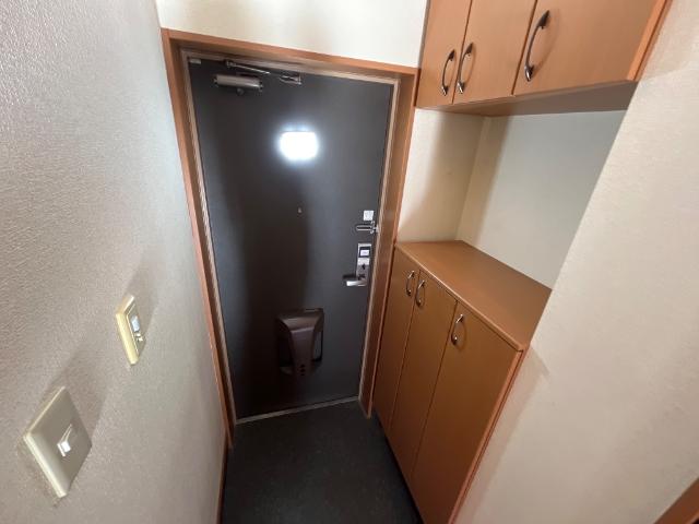玄関　玄関