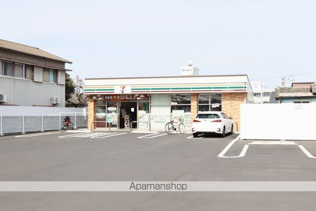 コンビニ　セブン-イレブン徳島佐古７番町店（コンビニ）まで691m